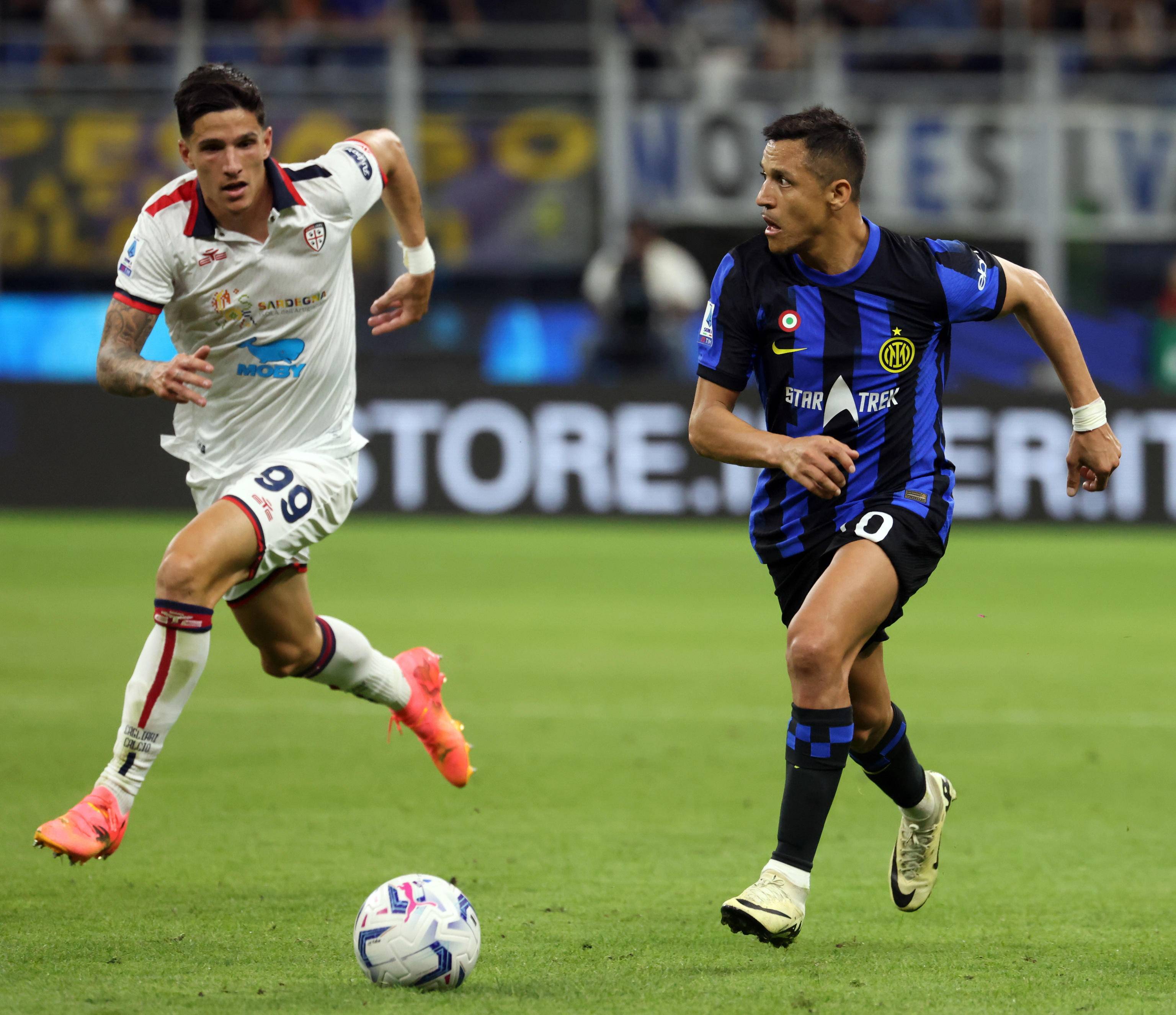 在这个充满 在这个充满